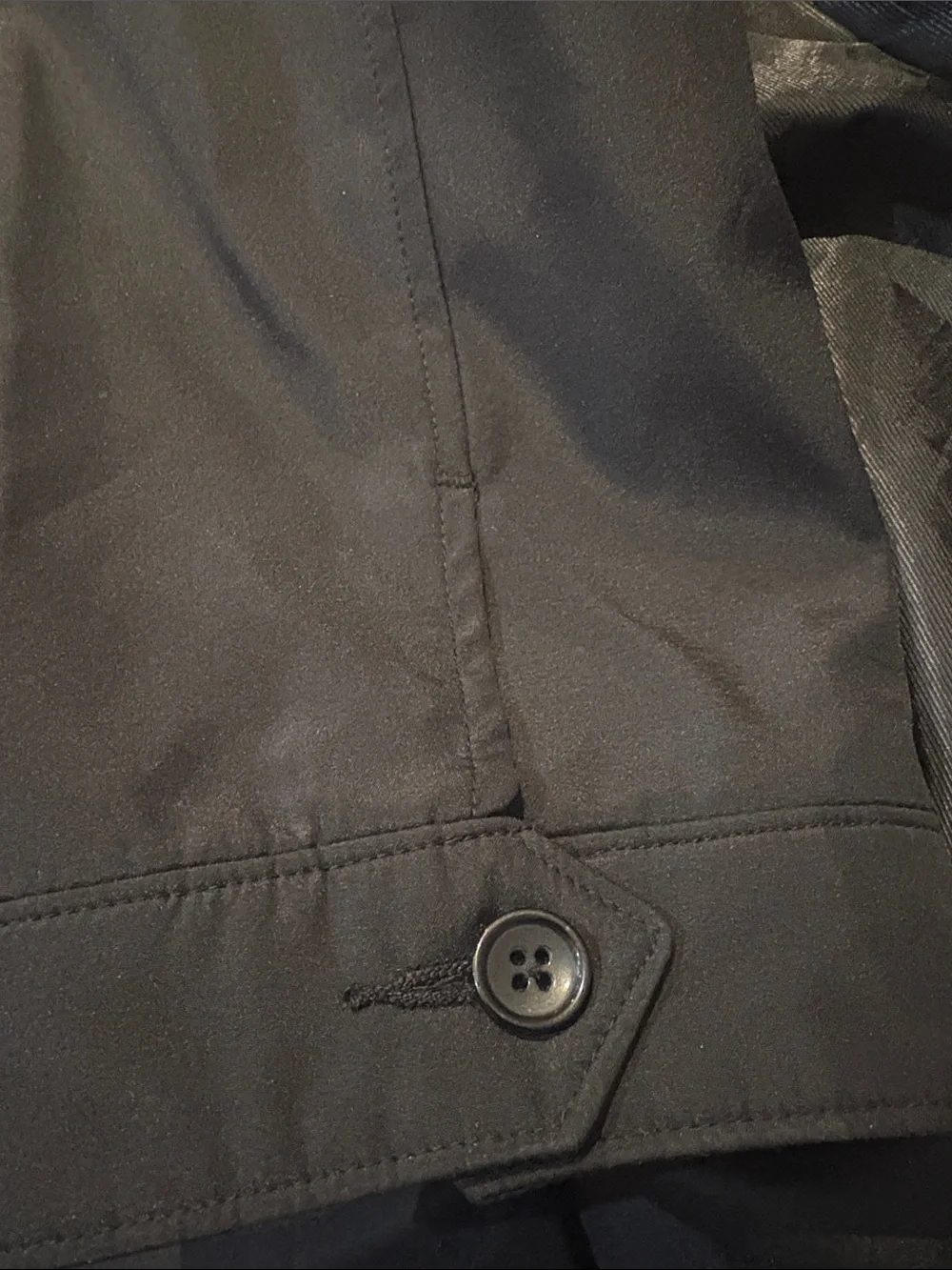 Banana Republic Men’s Lightweight Zip-Up Jacket in size L